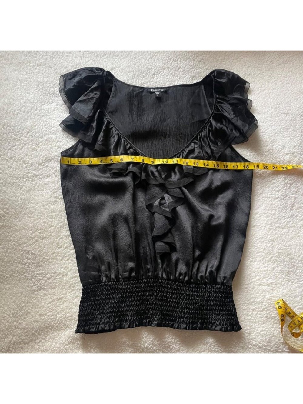 2000s Bebe black ruffled satin blouse - Picture 6 of 8